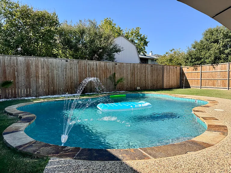7300 Livingston Dr — Photo 30
