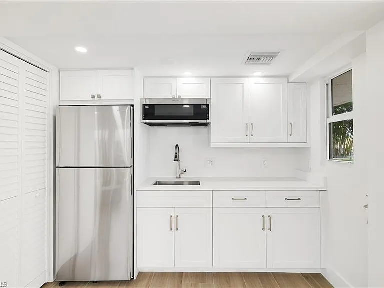 9486 Gulf Shore Dr #A101 — Photo 35