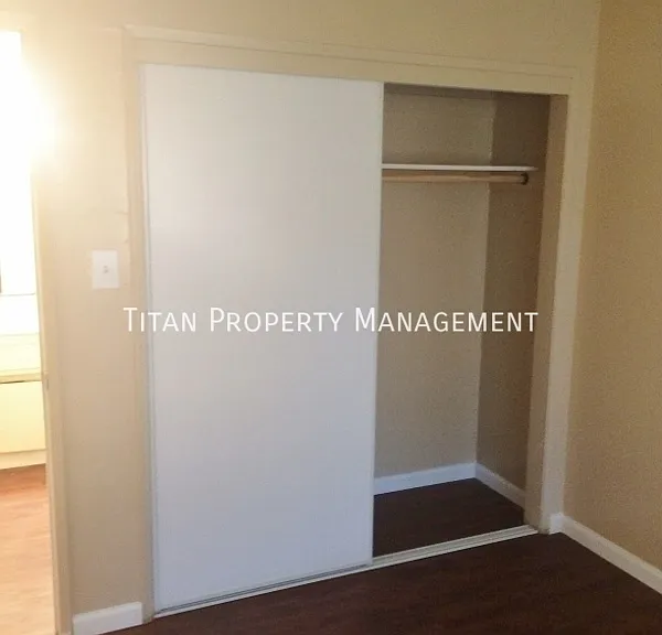 770 Carro Dr #1 — Photo 13