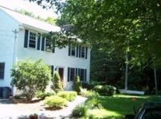 14 Holman Way, Chester, NH 03036