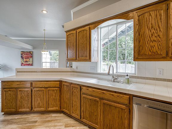5th image of 5857 Diamond Ridge Dr