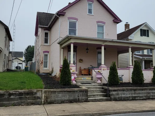 309 S Church St, Waynesboro, PA 17268