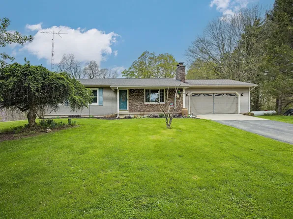 6950 S Lacey Lake Rd, Bellevue, MI 49021