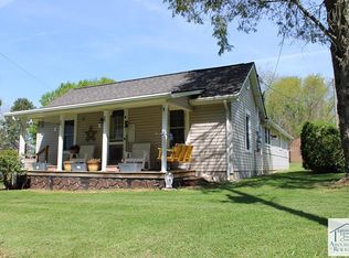 235 Windsor Rd, Woodlawn, VA 24381