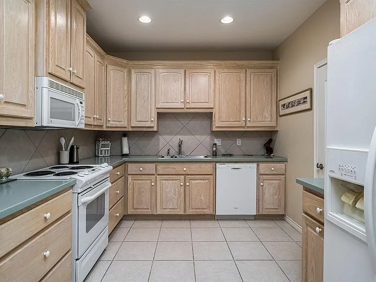 5 Olde Towne Ln — Photo 11