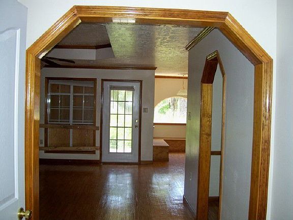 2nd image of 6467 Ursan Dr