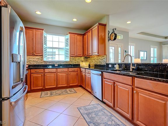 5th image of 2645 Anguilla Dr