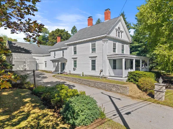 132 Main Road S, Hampden, ME 04444