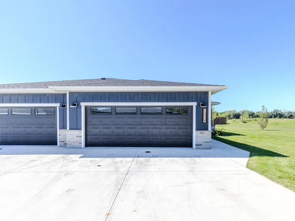 1224 Lower Loop, Arnolds Park, IA 51331