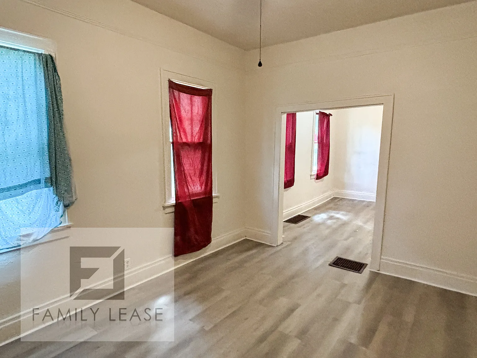 2 bed, 924 sqft, $995 — Photo 4