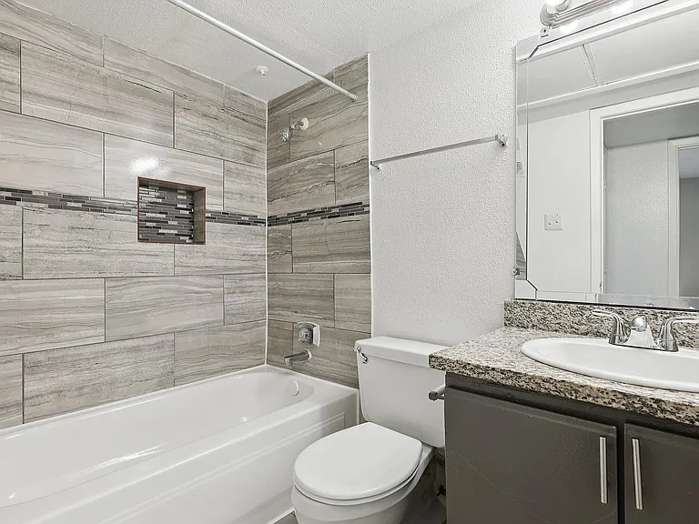 13-web-or-mls-11710 Briar Forest Dr Unit 2001-S1103-011