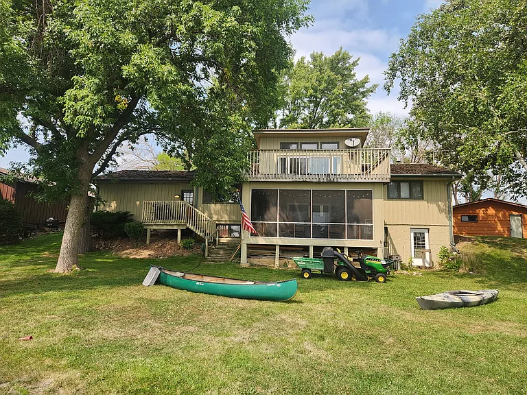 6375 N Shore Dr — Photo 8