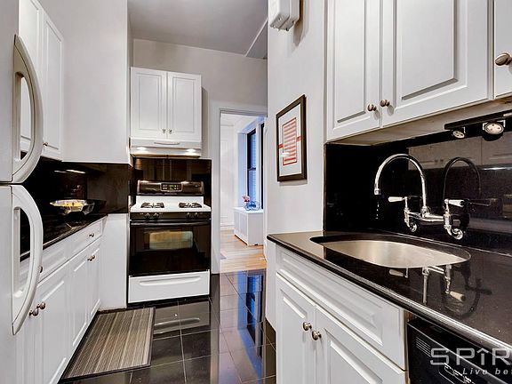 4th image of 2600 Broadway #2AA