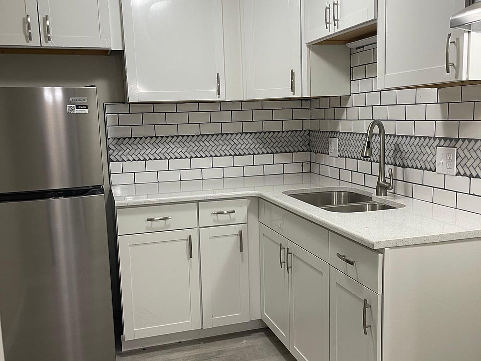 The Oaks 1400 Herbert Dr Lorain OH Zillow