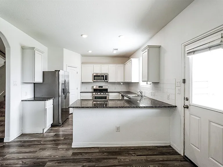 9011 Beacon Mill Dr — Photo 9
