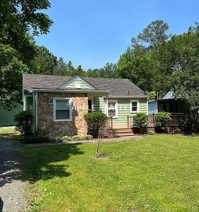 1st image of 2219 Charlotte St
