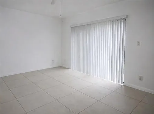 Unit Photo