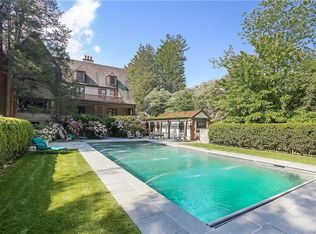 16 Park Dr S, Rye, NY 10580