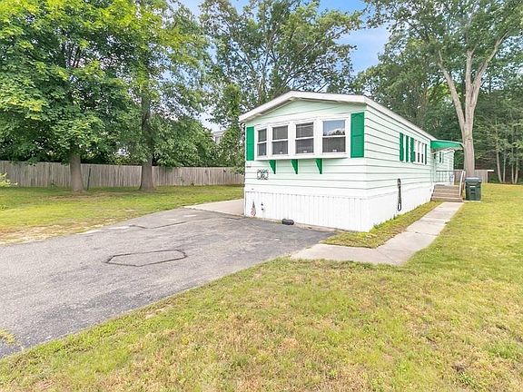 3rd image of 46 Contessa Dr