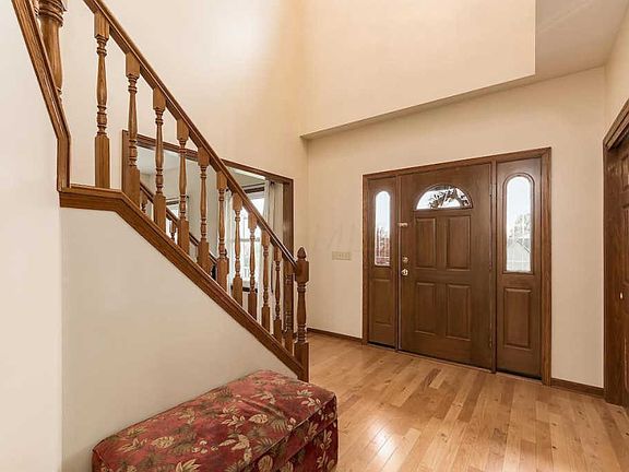 2nd image of 309 English Oaks Dr