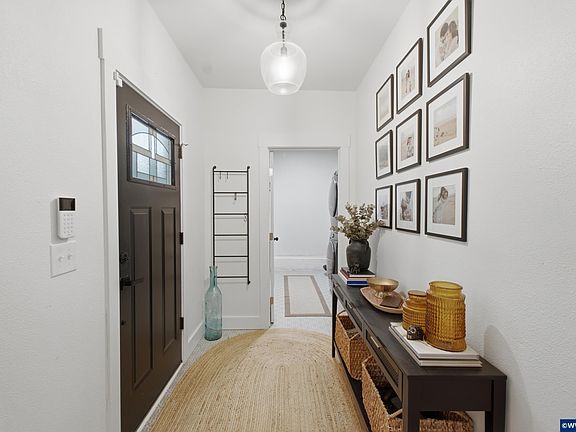 5th image of 5711 W A St
