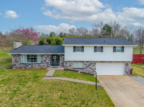 105 Volunteer Dr, Somerset, KY 42501