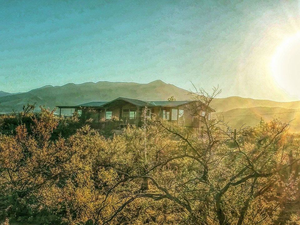 Country Living at it's Best!