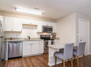 6642 Willow Pointe NW APT C, Huntsville, AL 35806