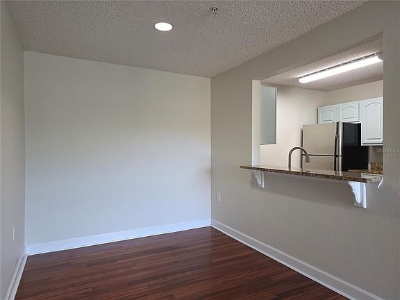 5th image of 2031 Dixie Belle Dr #2031I