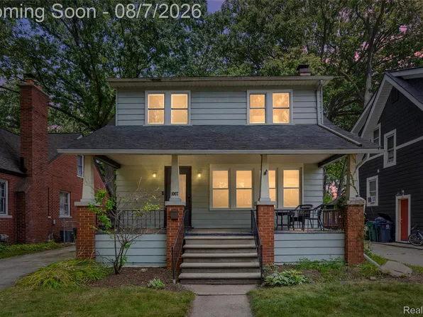 1007 E 6th St, Royal Oak, MI 48067