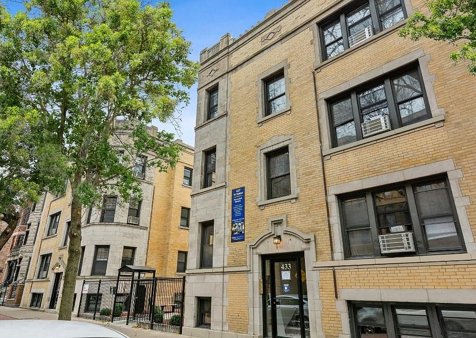 1st image of 429 W Belden Ave #101