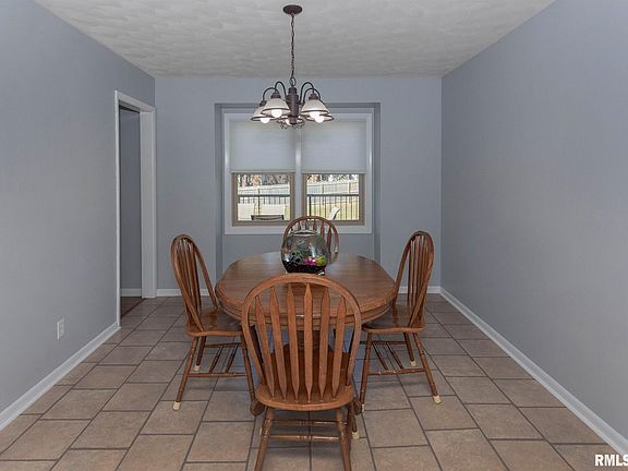 5th image of 477 Burr Oak Dr
