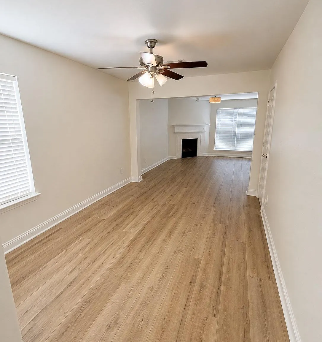 3 bed, 2.5 bath, 1688 sqft, $2,000 — Photo 3