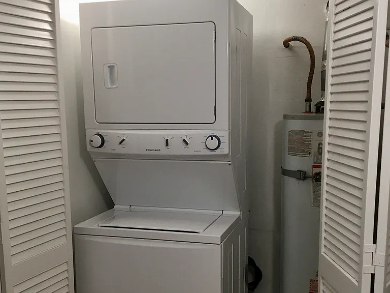 Brookside Apartments — Photo 18