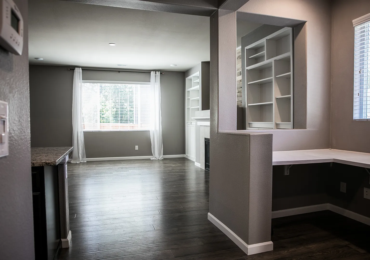 4085 Cameron Lane - 4 bedrooms and gelt belt lot — Photo 3