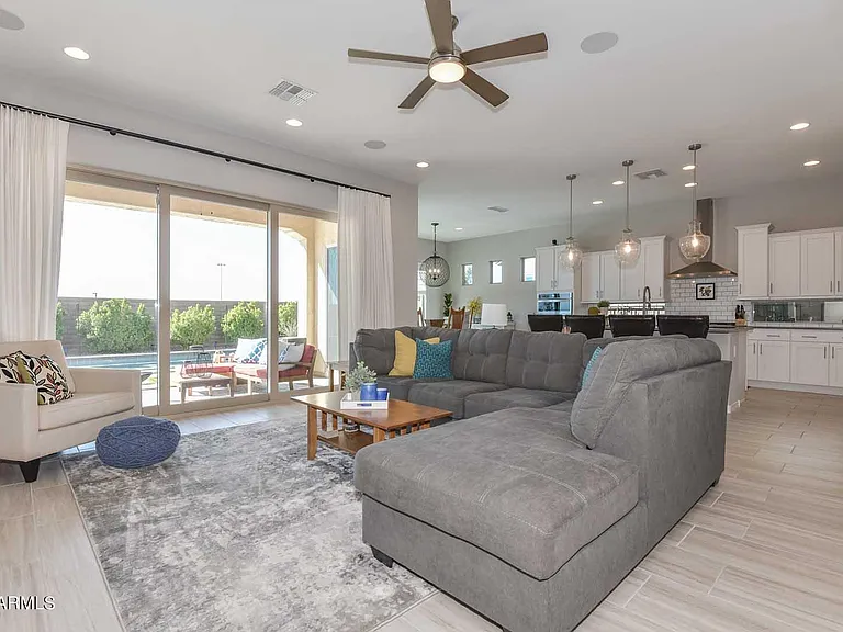 9661 W Patrick Ln — Photo 27