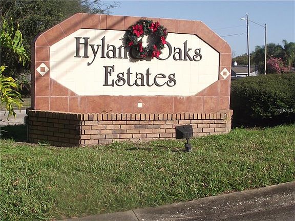 5th image of 4742 Rolling Oak Dr