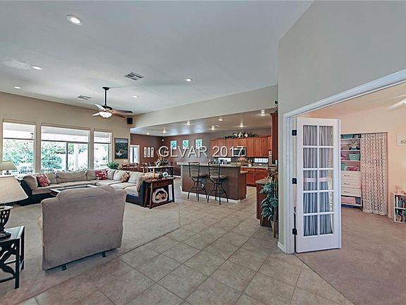 3rd image of 11103 Glen Garden Ct