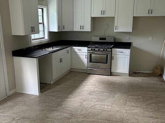 4th image of 5957 Bretton Woods Dr