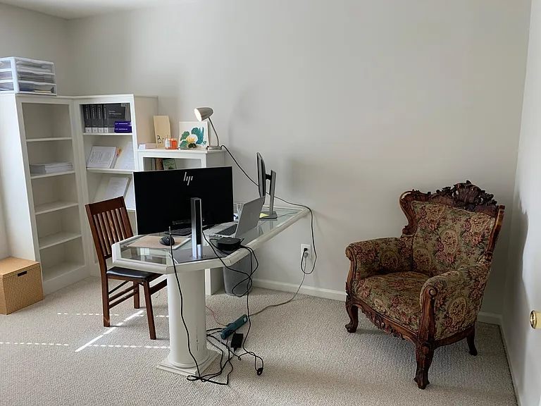 Bedroom 2/office