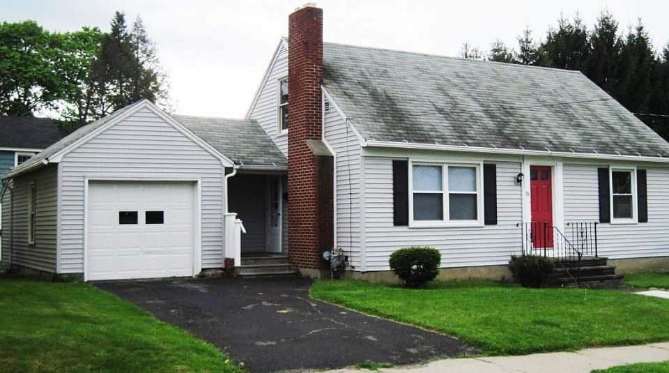 1st image of 76 Orchard Ave