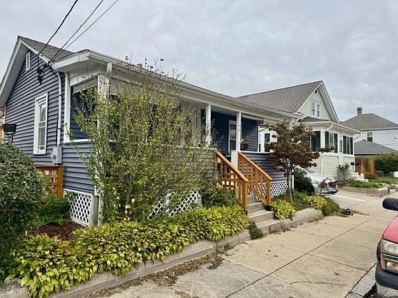 2nd image of 146 Oakland Ave