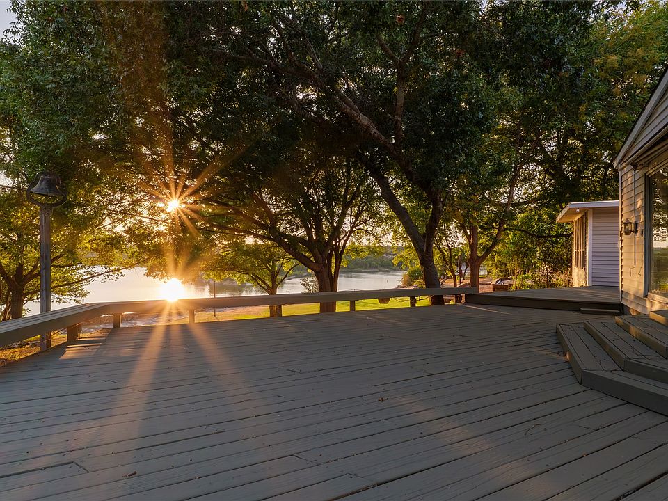 Lakefront Gated property listing photo