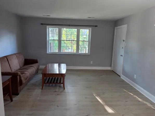 4050 Forest Hill Ave #35, Richmond, VA 23225