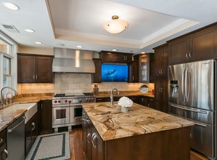 13585 Timber Crest Dr N, Maple Grove, MN 55311