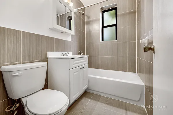 Rented by Nest Seekers International | media 13