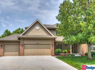 15944 Mary St, Omaha, NE 68116