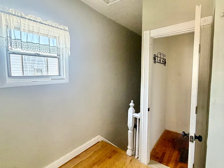 212 Plainfield Ave #2 — Photo 4