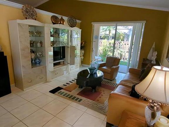 2nd image of 1481 SW 105th Ave #0