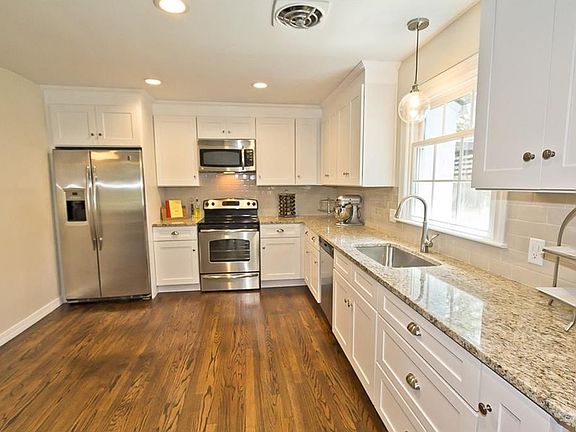 4th image of 4125 Orchard Way